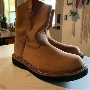 NWT Georgia Boots Boys 6
